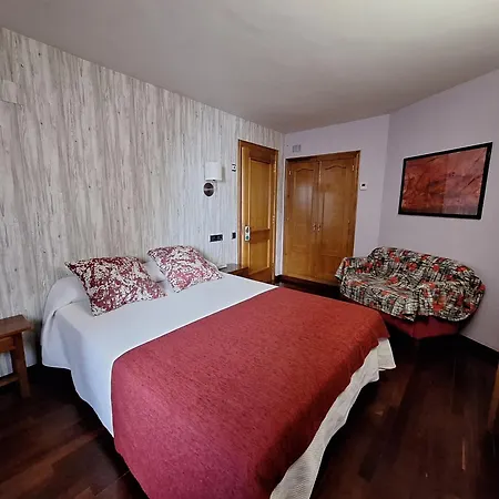 Aragueells Hotel