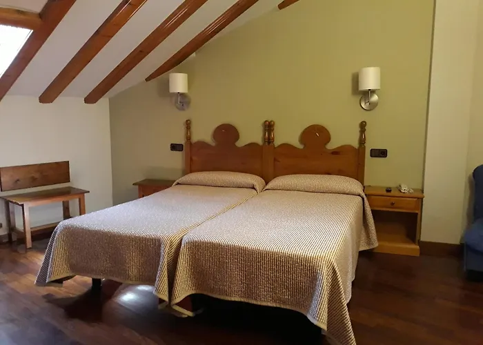 Hotell Aragueells 2*